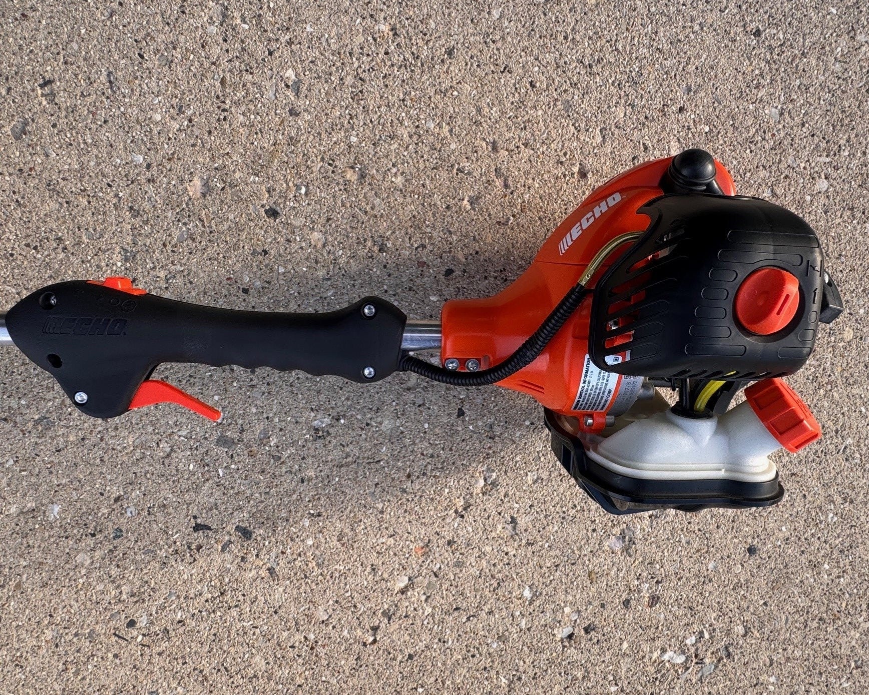 ECHO GT-225SF Line Trimmer Curved Shaft 21.2cc I-30 Start Engine Speed Feed Head SCRATCH N DENT - Zehr's Sales & Manufacturing