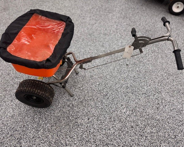 ECHO RB-100S Spreader 100lb Walk Behind Medium Duty Broadcast CLOSEOUT - Zehr's Sales & Manufacturing